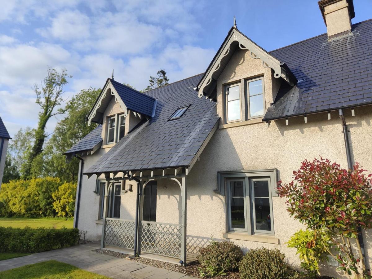 Chic Classy & Cosy At Lough Erne Golf Village And Resort Ballycassidy Exterior photo